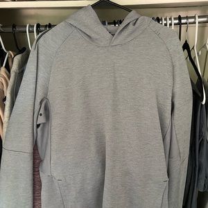 Lululemon men’s performance hoodie. Size L.